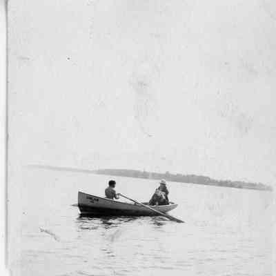 Mr. and Mrs. Clifford Sanderson in rowboat USLHS 14