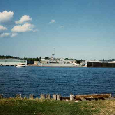USS Pioneer being completed at PBI 1992