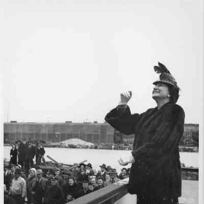 Woman at christening of YW-463