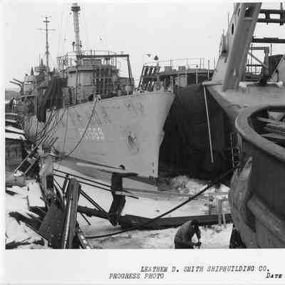 PC-1569 docked at Leathem D. Smith Shipbuilding Co.