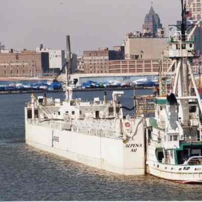 Integrated tug/barge system Jacklyn M / Alpena, MI