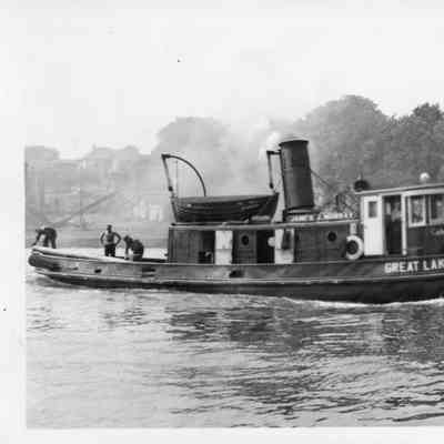 Great Lakes Dredge and Dock Co. James J. Murray underway