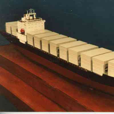 Model of 710' container ship