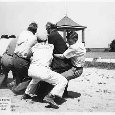 Tug of war at SBSB&DD Co. 1st annual picnic August 22, 1943