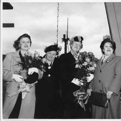 Four women at christneing of YW-128