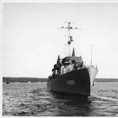 PC-1563