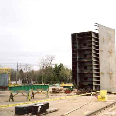 Module for oil barge at Bay Shipbuilding 2008