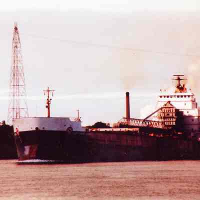 Captain Henry Jackman 2000
