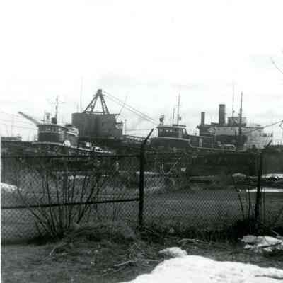 John Roen V, John Roen IV, and John Purves at Roen Steamship Yard 1970