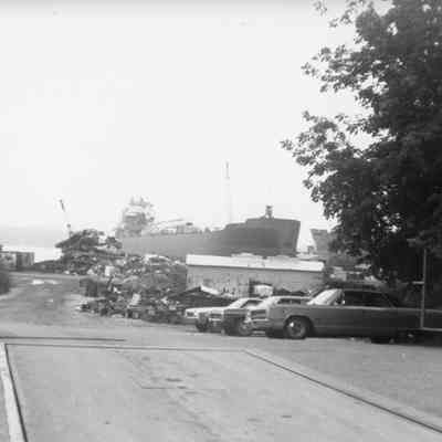 Self-unloader Buffalo being completed at Bay Shipbuilding 1978