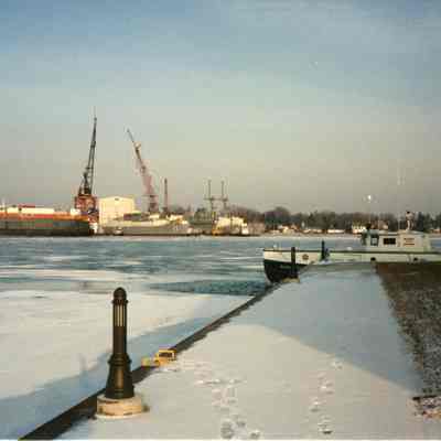DNR research vessel Barney Devine in Sturgeon Bay 1992