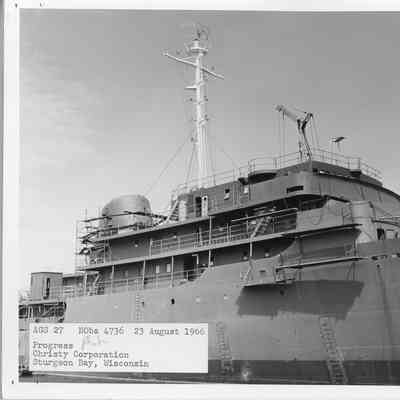 AGS 27 at shipyard 1966