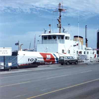 St. Clair docked next to USCGC Mobile Bay 1981