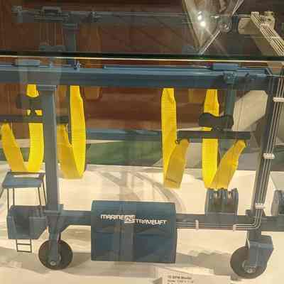 Travelift Model