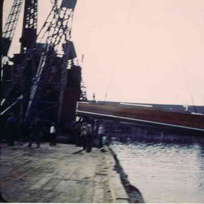 Chris-Craft being hoisted