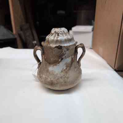 Shipwreck Ceramic pot with lid and handles