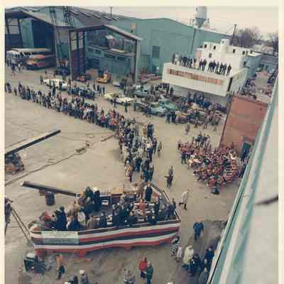 Crowd at Alcoa Seaprobe launch
