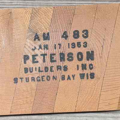 AM-483 Plaque