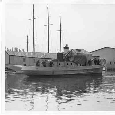 Distribution Box Boat L-95 at Sturgeon Bay Shipbuilding and Dry Dock Co. October 25, 1941