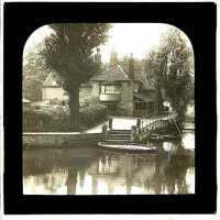 Pulls Ferry