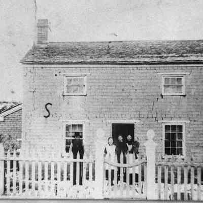Henderson House