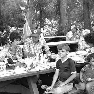 Ward Reunion Outing