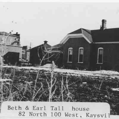 Tall, Beth and Earl - Home