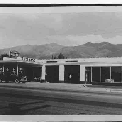 Earl Tall Service Station