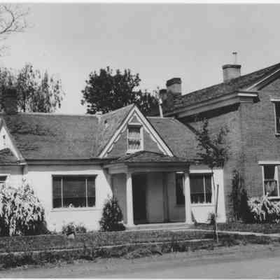 Barnes/Gailey Home