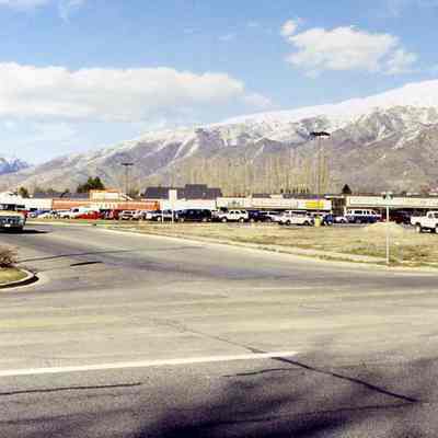 Village Square Shopping Center