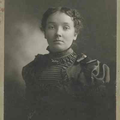Blamires, Lily