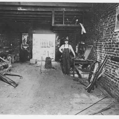 Owens' Blacksmith Shop
