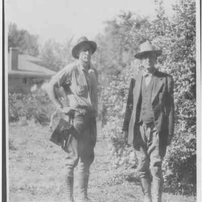 Gleason, Lester