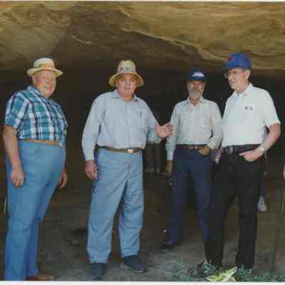 SUP Tour Cache Cave