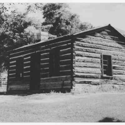 Roberts, Levi - Cabin