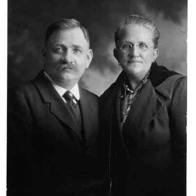 Pearson Couple