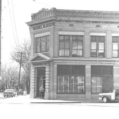 Barnes Bank Building
