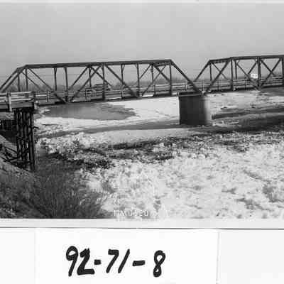 Bridge over frozen Yakima River