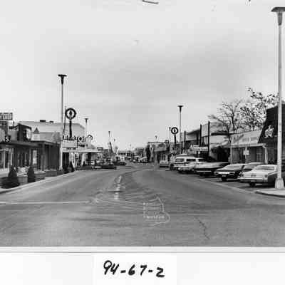 Kennewick Ave. Looking East with Christmas Decoration