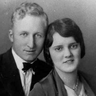Henry and Edith Smith Wedding photo