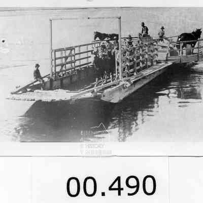 Horse-propelled Ferry, In book "Ferry Boats of the Columbia" Page 88