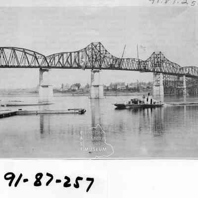 The old green bridge taken from the Kennewick side of the Columbia