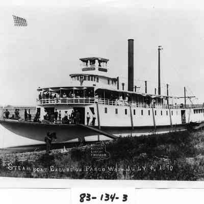 Steamboat Excursion Pasco WA, Boat is Frederick K Billings