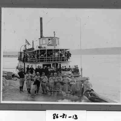 W.R. Todd and Kennewick Baseball team on Columbia River excursion