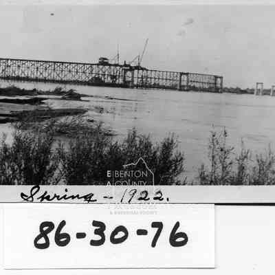 Kennewick Pasco Auto Bridge under construction. Built by a group of investors from Kennewick and Walla Walla Know as Northwest Toll Bridge Company. The state of Washington purchased the bridge in 1931 for $600,000. Funds for purchase were provided by a special act during the 1931 legislature.