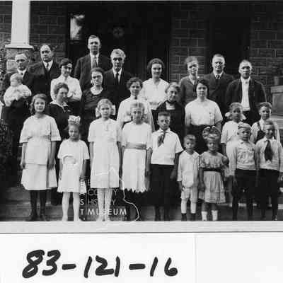 Amon Family, following the funeral of W.R. Amon in 1923,