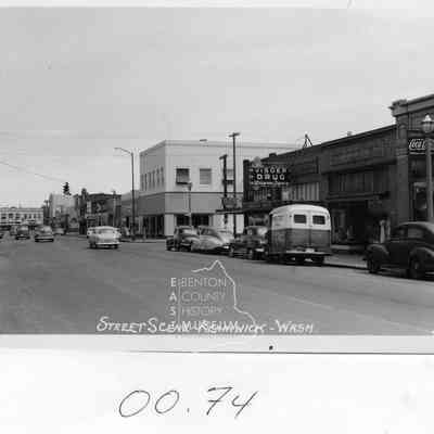 Street Scene, Kennewick Ave. Looking East- 1949