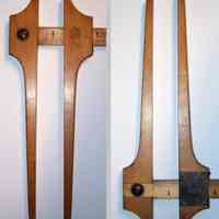          caliper jaws - view of both sides
   