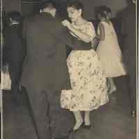          Padilla2-19-1 Baile 4-12-1958 r
   