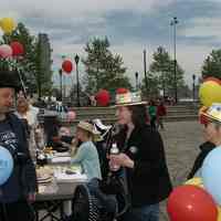          1106 Foster + Losos ctr
   